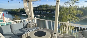 Lakeside Landing at Deerfield