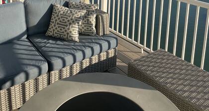 Lakeside Landing at Deerfield Including Covered Boat Slip