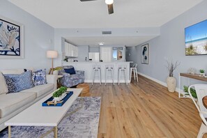 TV, mesa de pingue-pongue