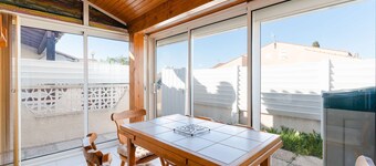 BI2-91 house with 2 bedrooms and mezzanine with air-conditioning Gruissan Ayguades with
