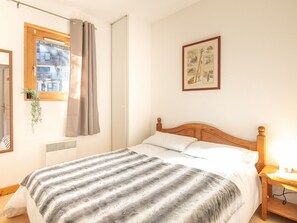 1 quarto