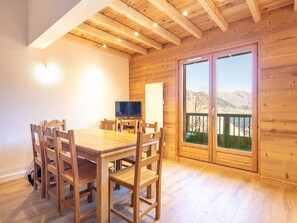 Dining - Spacious apartment for 10 people, mountain view balcony (Saint-Sorlin-d´Arves)