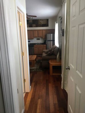 Interior - Meet the browns with parking (Schenectady)