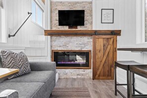 TV, fireplace, offices