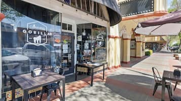 Restauration extérieure