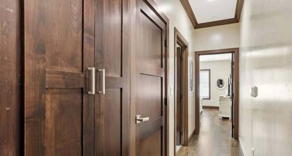 Midtown Loft 302 on Main St DT Visalia