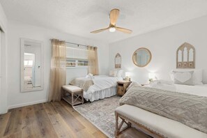 3 soverom, strykejern/-brett, reiseseng for barn og wi-fi