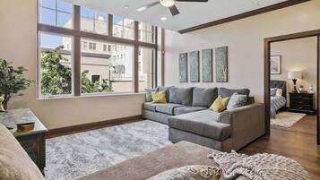 Télévision, espaces bureaux