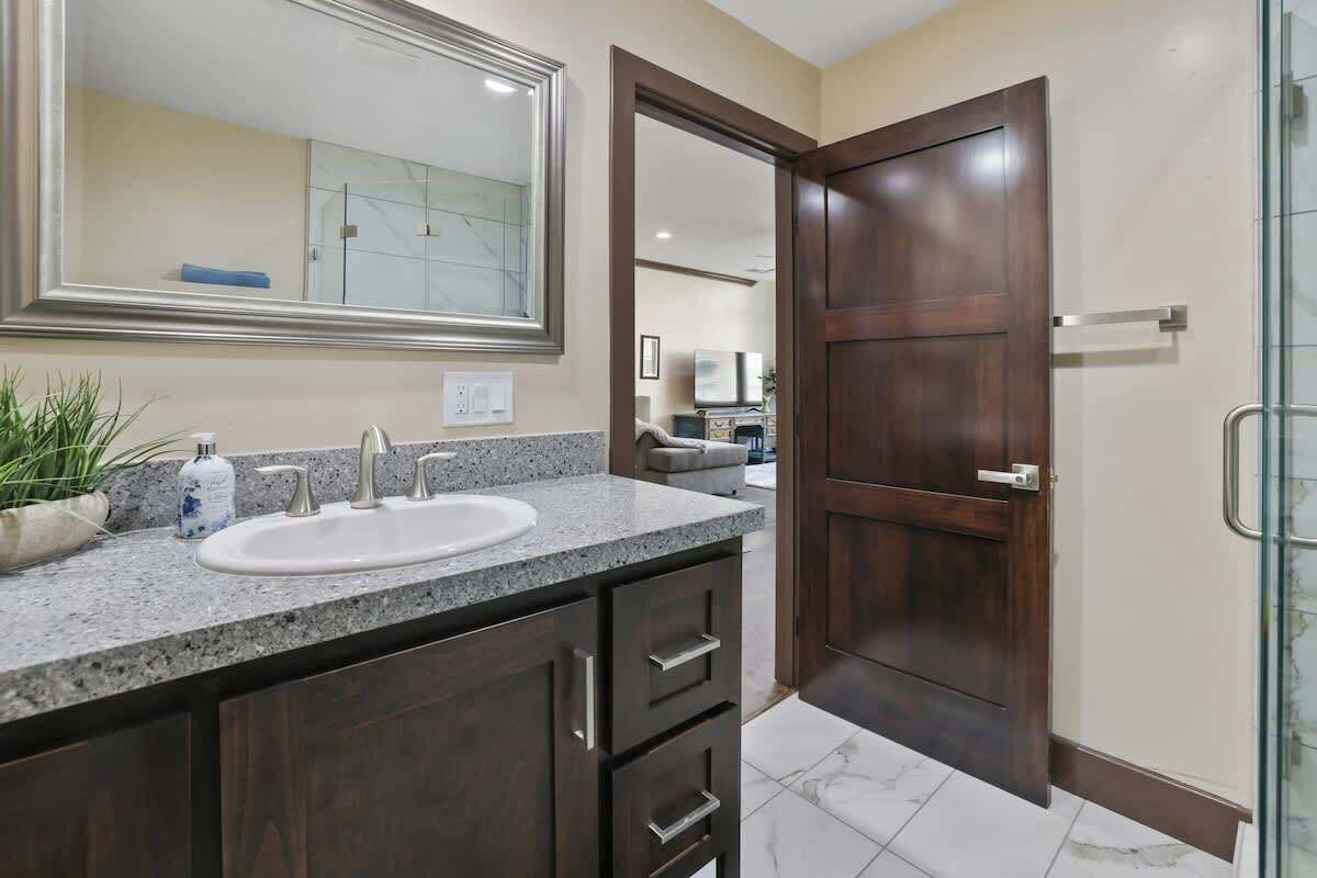 淋浴设施、吹风机