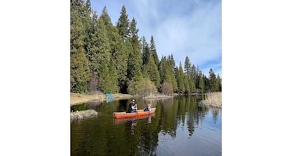 Explore and Unwind! Large Deck & EV Charger