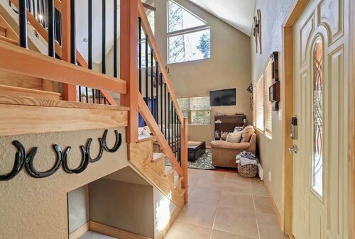 Explore and Unwind!  Large Deck & EV Charger
