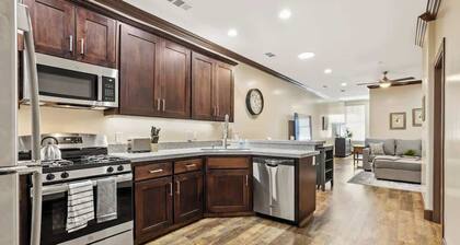 Midtown Loft 301 on Main St DT Visalia