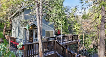 Martin Cabin @Pierpoint By SNP Trail of Giants