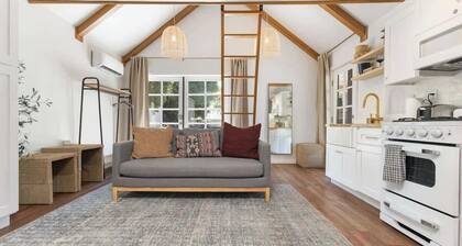 Downtown Retreat w/ Pool & Spa, Near National Parks