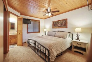 1 غرفة نوم ومكواة/لوح كي وسرير سفر وواي فاي