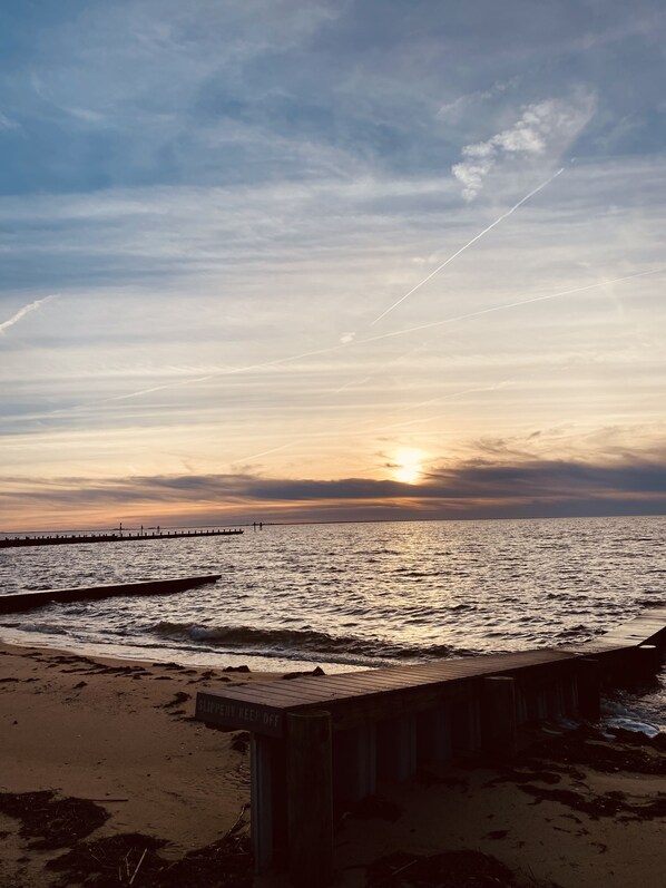 Beach - The Grant Atlantic (Kill Devil Hills)