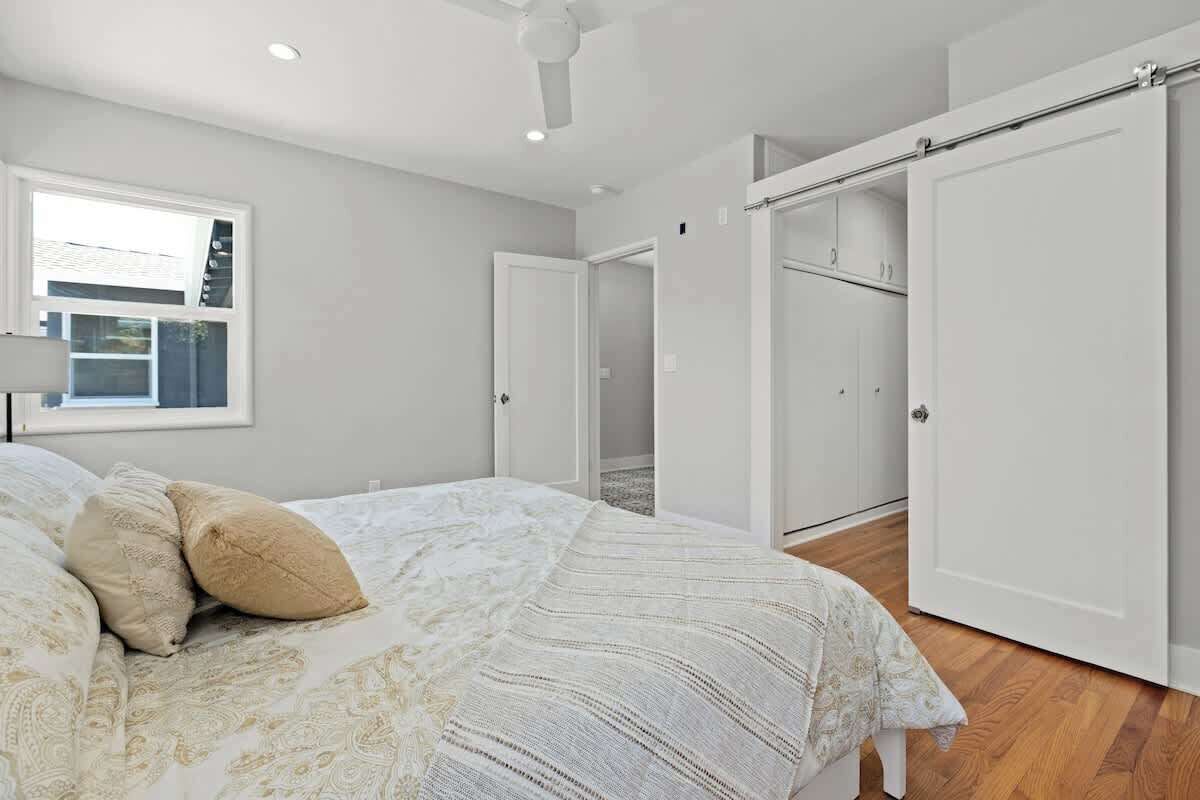 3 bedrooms, iron/ironing board, travel crib, WiFi