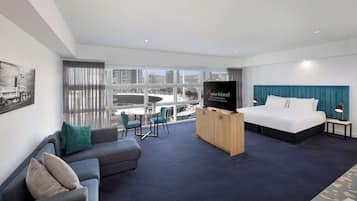 Swiss-Super Studio | Premium bedding, minibar, desk, laptop workspace