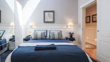 3 Schlafzimmer, Schreibtisch, BĂŒgeleisen/BĂŒgelbrett, WLAN