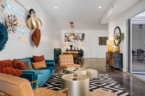 獨棟房屋, 5 間臥室 | 客廳