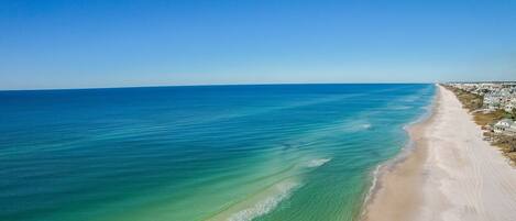 House, 4 Bedrooms | Beach