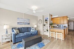 Flat-screen TV - Wake to Haleakalā Sunrises and Endless Ocean Views (Wailuku)