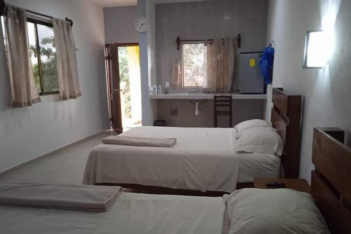 Family Room | Minibar, free WiFi, bed sheets