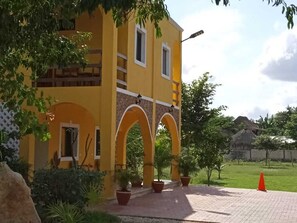 Fachada del alojamiento