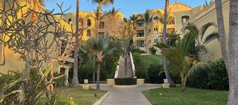 Pueblo Bonito Emerald bay, Large1Bedroom 2bath, Ocean Front Luxury resort