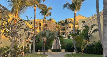 Pueblo Bonito Emerald bay, Large1Bedroom 2bath, Ocean Front Luxury resort