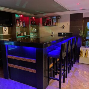 Restaurant - Carliza Hotel Lekki (Lekki)
