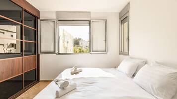 3 slaapkamers, een strijkplank/strijkijzer