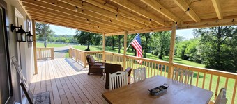 London House Getaway @ Aly Farm-Spring Hill