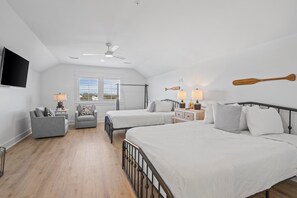 7 bedrooms, iron/ironing board, free WiFi, bed sheets
