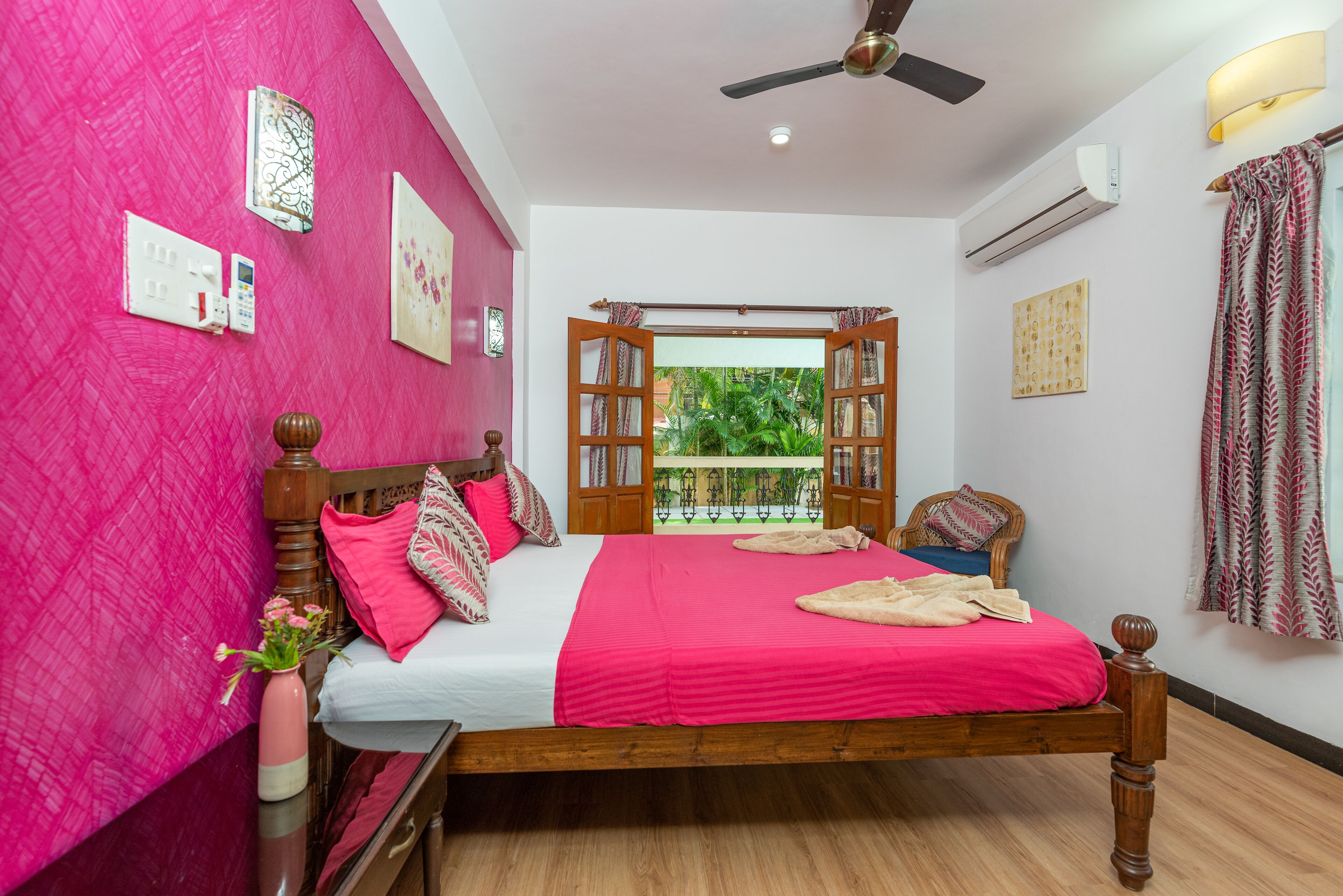 Comfort Villa | 4 bedrooms, in-room safe, individually furnished, iron/ironing board