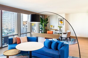 Club Suite, 1 Bedroom, Non Smoking | Premium bedding, memory-foam beds, minibar, desk - Le Méridien Seoul, Myeongdong (Seoul)