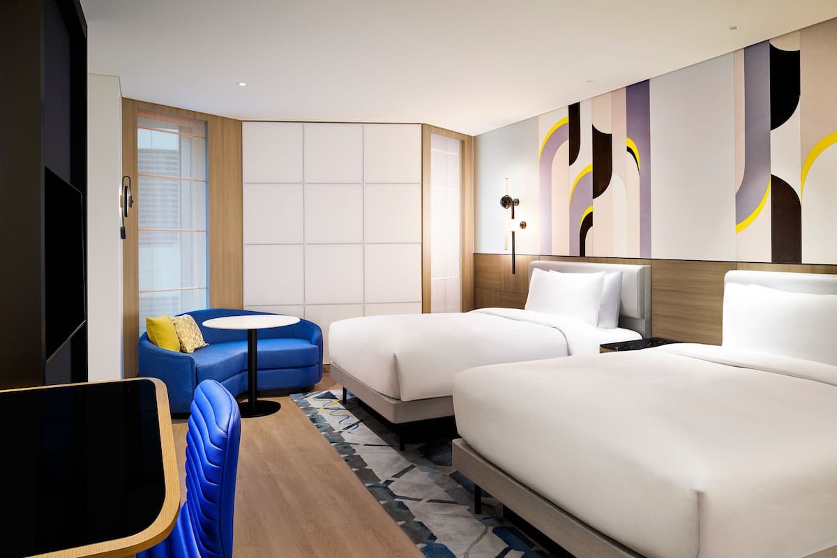 1 bedroom, premium bedding, memory-foam beds, minibar