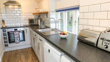 Fridge, dishwasher, electric kettle, toaster