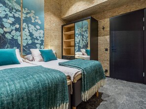 5 makuuhuonetta, internet