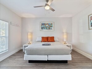 3 chambres, fer et planche à repasser, lit parapluie, Wi-Fi gratuit