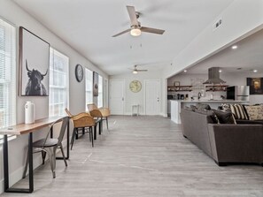 Smart TV, fireplace - WeWelcome you to our 4 Bed 2 Full Bath Duplex (San Antonio)