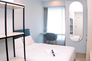 Individually decorated, individually furnished, free WiFi - Great Location And Simply Studio At Grand Kamala Lagoon Apartment (Bekasi)