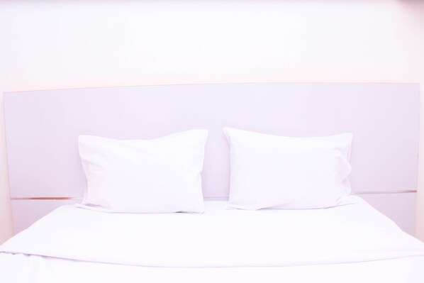 Individually decorated, individually furnished, free WiFi - Best Deal And Comfy Studio Tamansari Mahogany Apartment (Karawang)