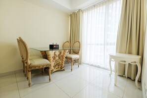 Apartment, 2 Bedrooms | In-room dining - Elegant 2Br @ The Mansion Kemayoran Apartment (Jakarta)
