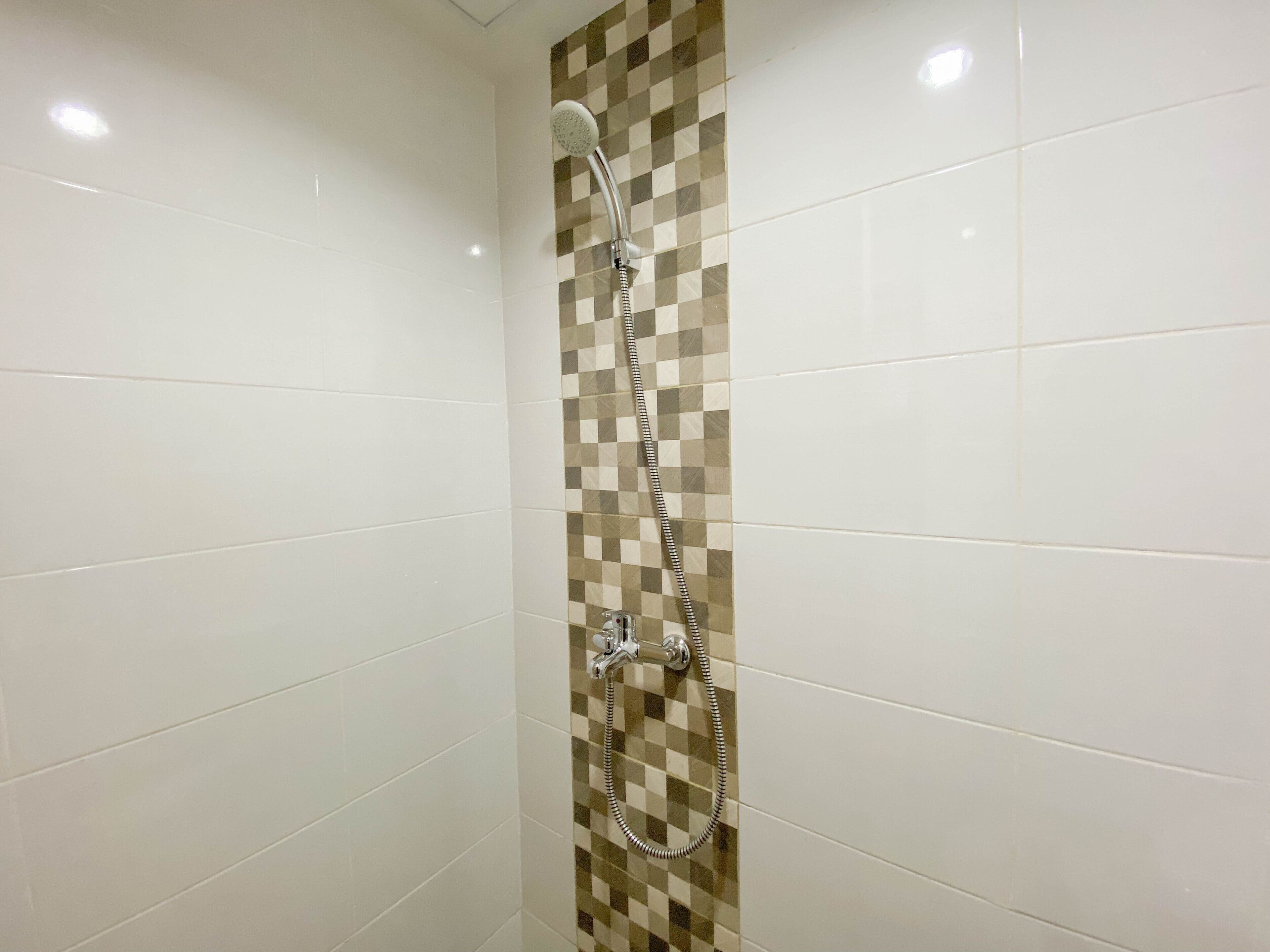 Appartement, 1 slaapkamer | Badkamer | Een douche, gratis toiletartikelen, handdoeken