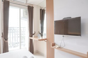 Interior - Cozy And Simply Studio At Serpong Garden Apartment (Cisauk)