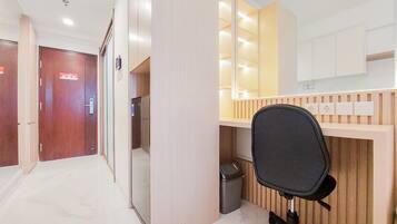 Decoración personalizada, muebles diferentes y wifi gratis