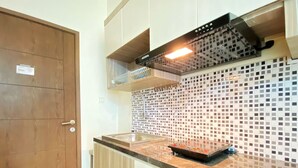 Unclassified image, 2 of 19, button - Comfy Studio Apartment at Harvard Jatinangor (Cileunyi)