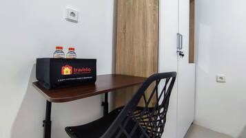 Studio | In-room dining