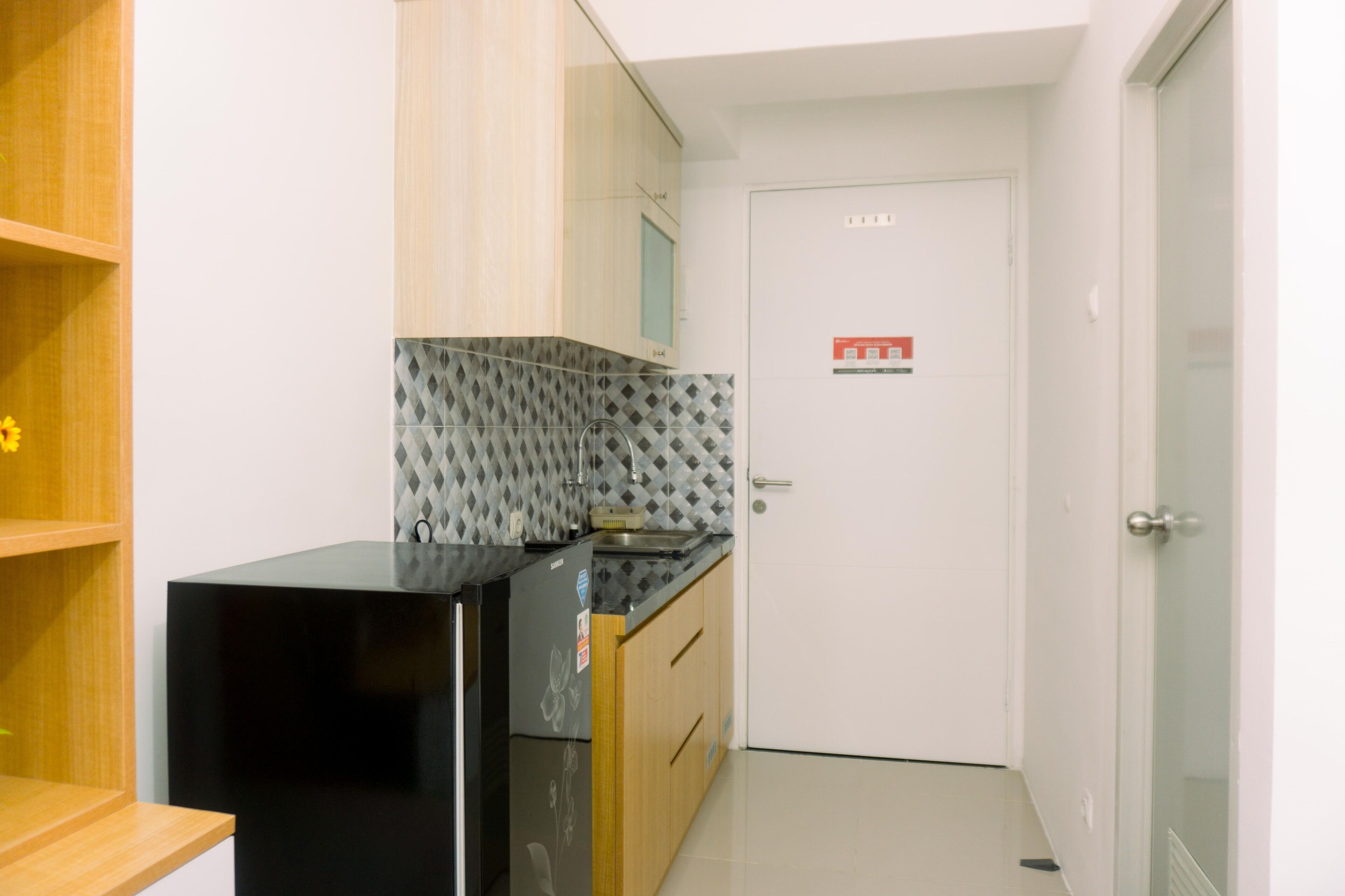 开间 | 私人厨房 | 冰箱、炉灶、厨具/餐具、餐桌